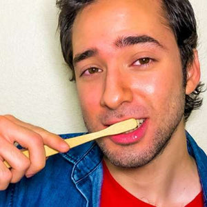 Chomp Bamboo flossing toothbrush